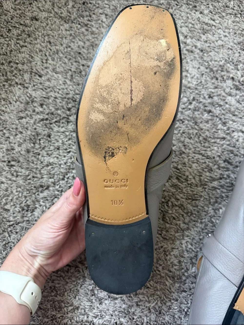 Gucci elegant leather